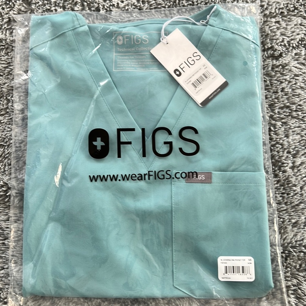 Xs figs catrina top